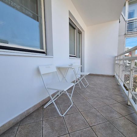 Spirit Apartments Belgrado Esterno foto