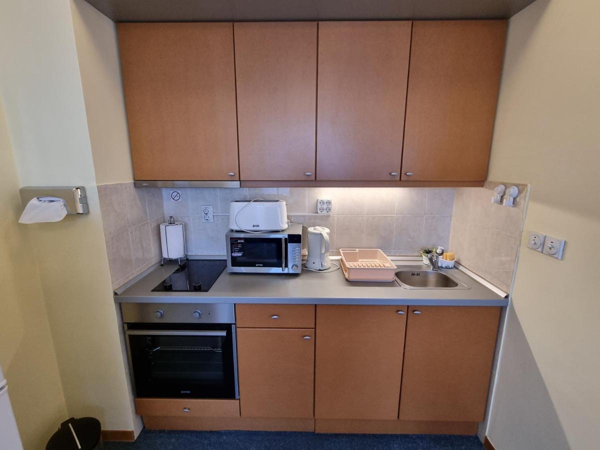 Spirit Apartments Belgrado Esterno foto