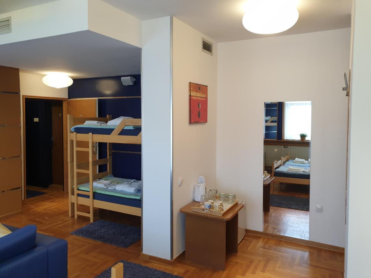Spirit Apartments Belgrado Esterno foto