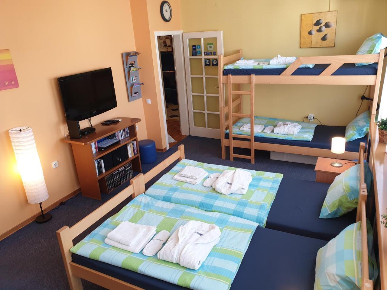Spirit Apartments Belgrado Esterno foto