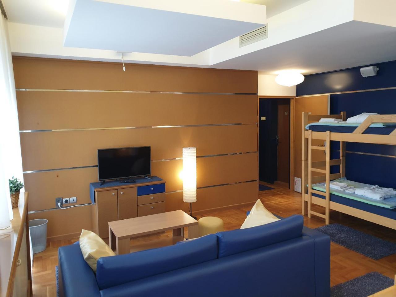 Spirit Apartments Belgrado Esterno foto