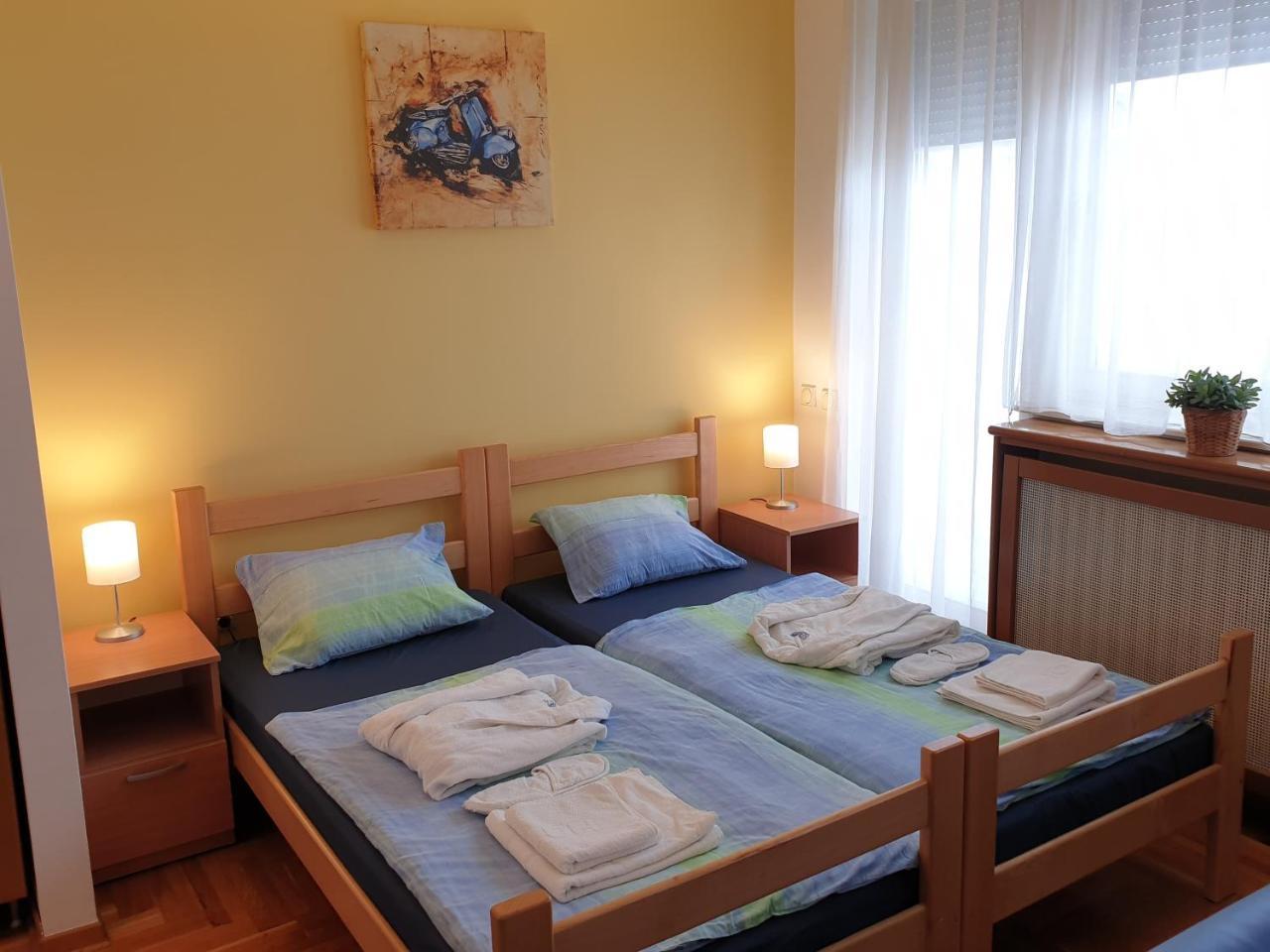 Spirit Apartments Belgrado Esterno foto