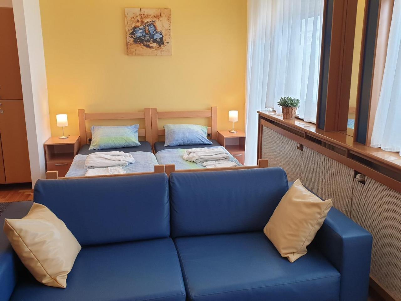 Spirit Apartments Belgrado Esterno foto